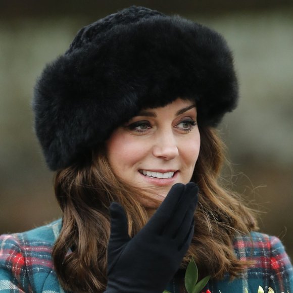 New Sheepskin Shearling Pouf Hat Black Cream Made in England - Picture 8 of 10